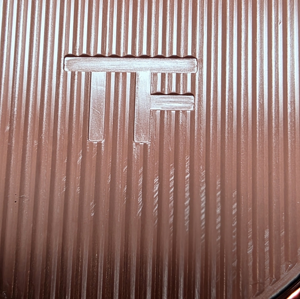 Tom Ford CREAM Blush - Picture 3 of 3